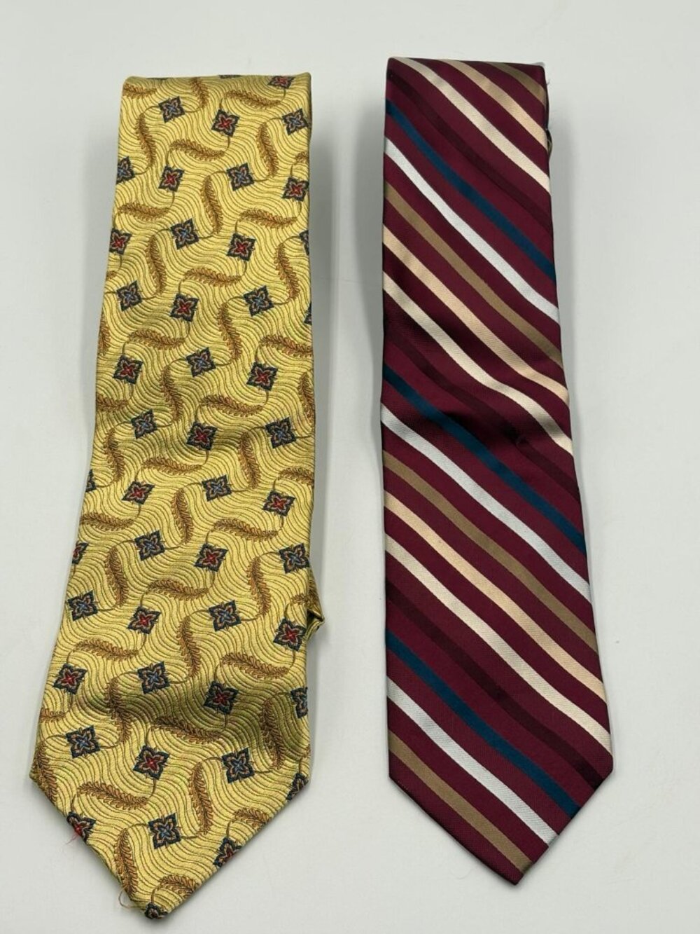 Lot of 2 Men's Designer Neck Ties Joseph Abboud & Jos A Bank Silk Neckties